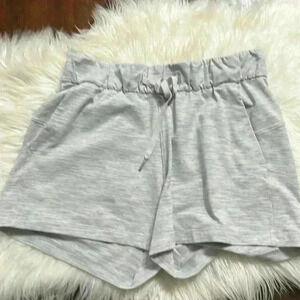 Lululemon on the fly short